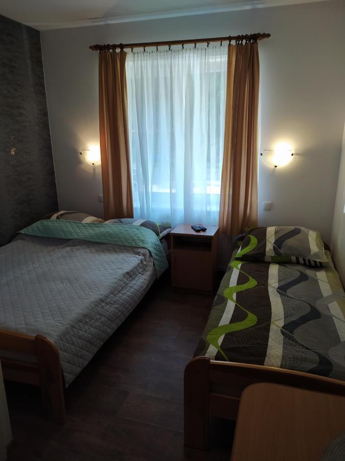 Jastrzębia Góra Pokoje Goscinne Ontario Mieroszyno מראה חיצוני תמונה